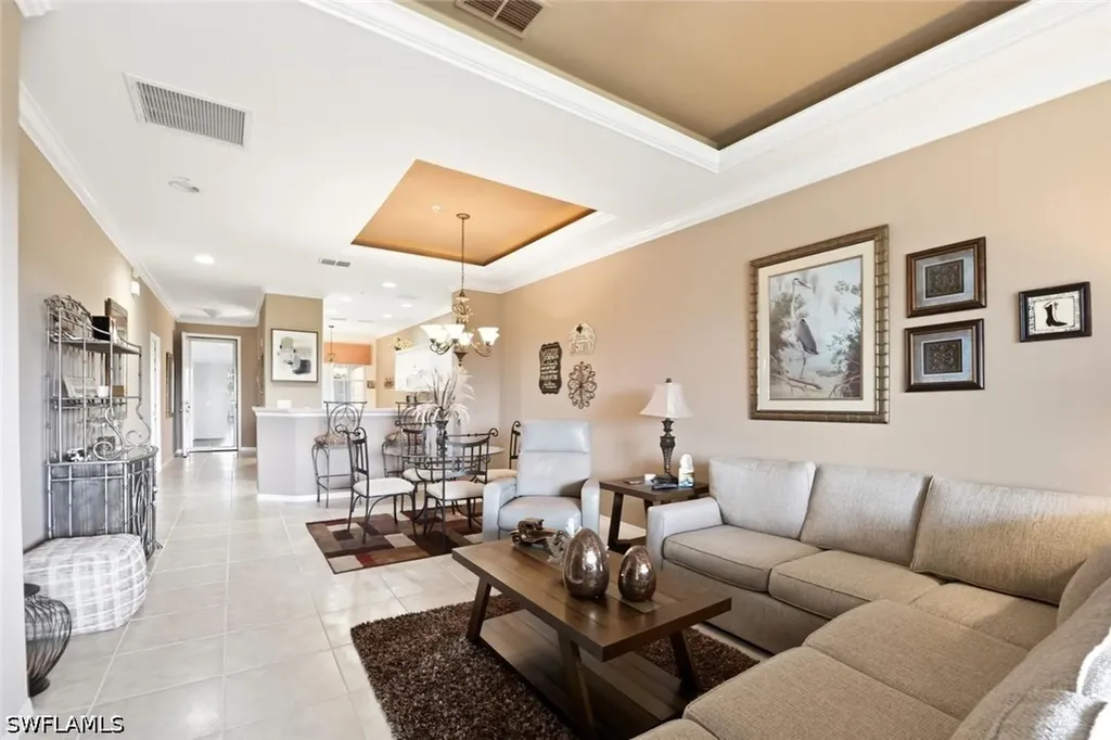 4834 Hampshire Court Naples FL 34112