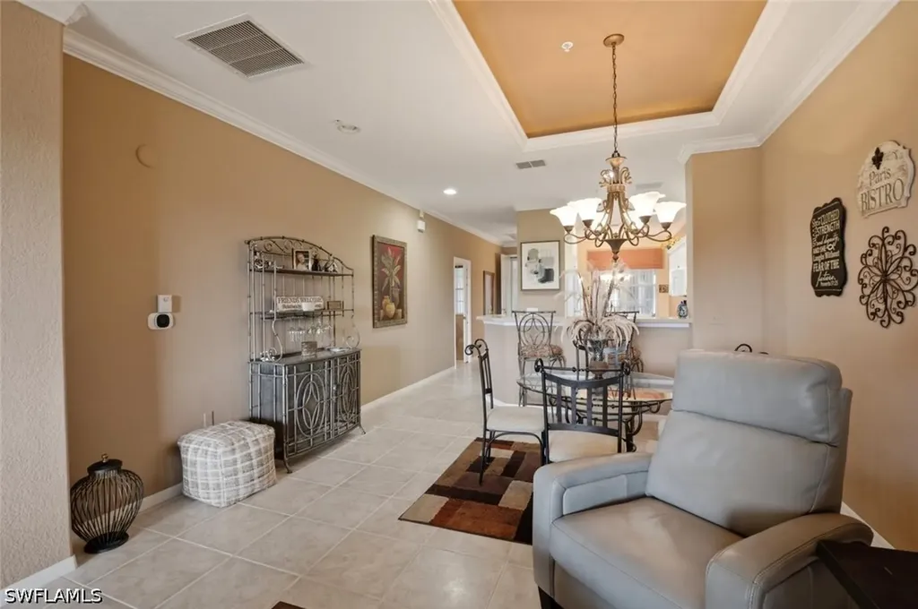 4834 Hampshire Court Naples FL 34112