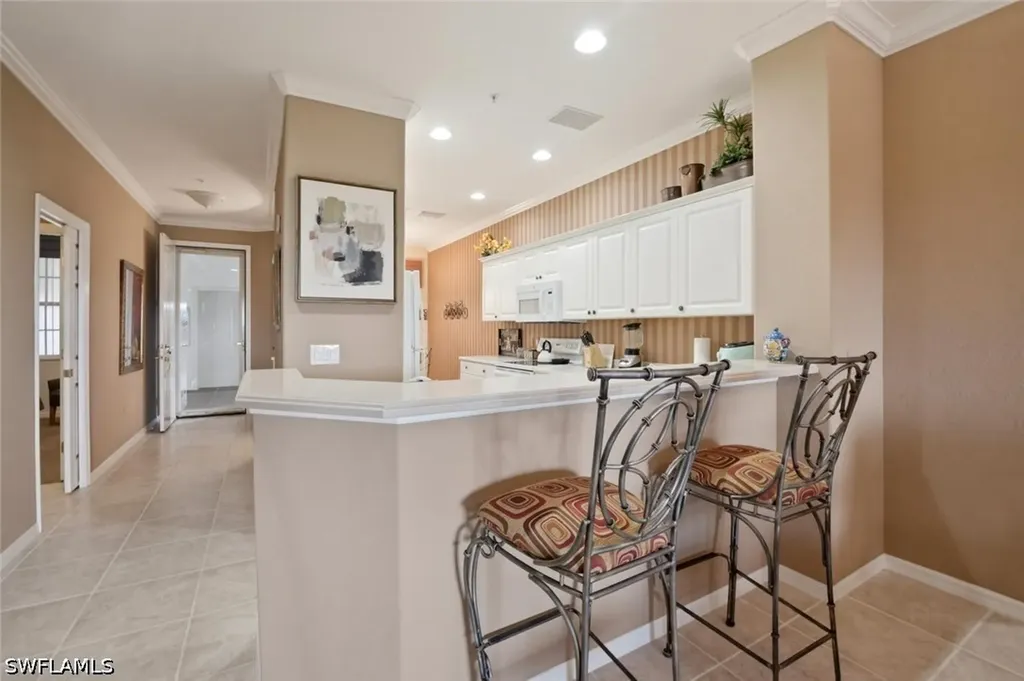 4834 Hampshire Court Naples FL 34112
