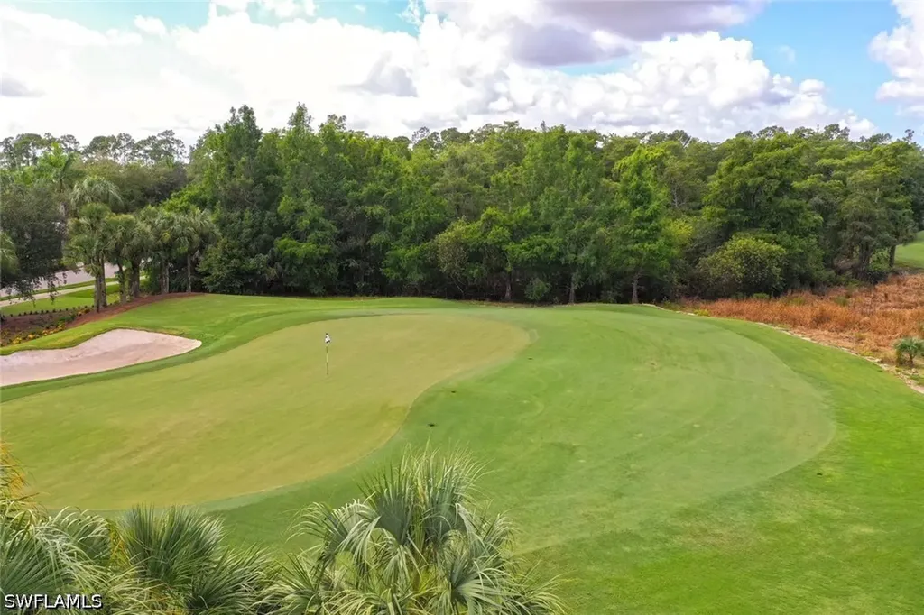 4834 Hampshire Court Naples FL 34112
