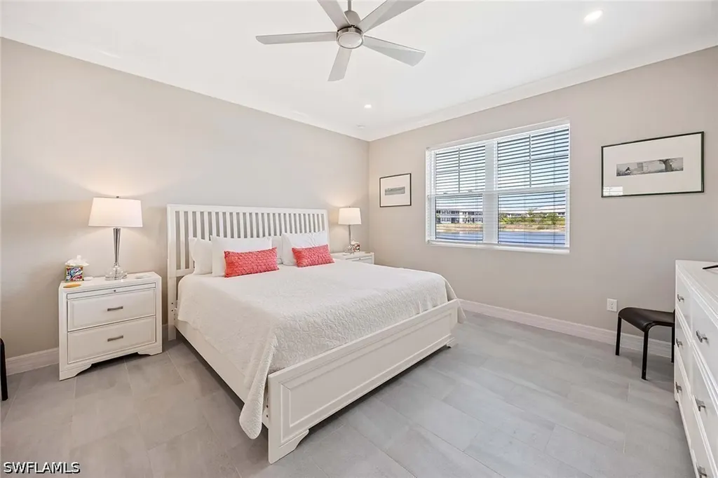 201 Indies Drive E Naples FL 34114