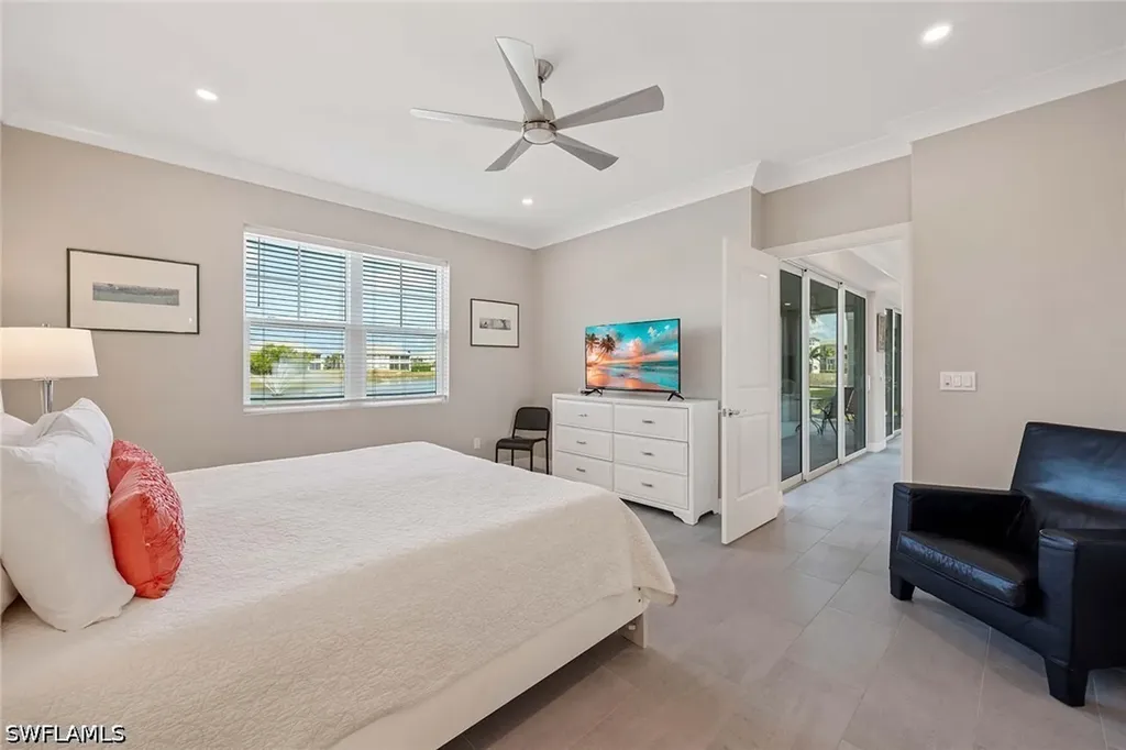 201 Indies Drive E Naples FL 34114