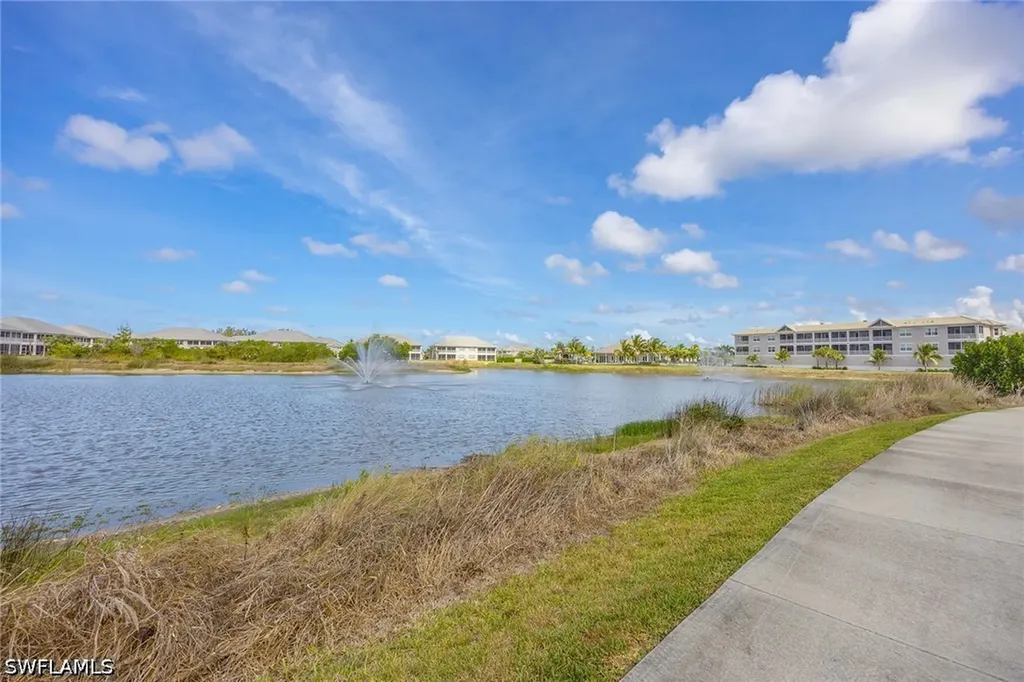 201 Indies Drive E Naples FL 34114
