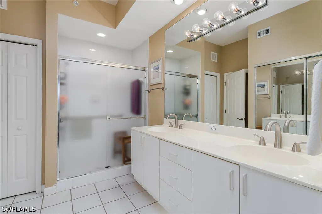 6570 Beach Resort Drive Naples FL 34114