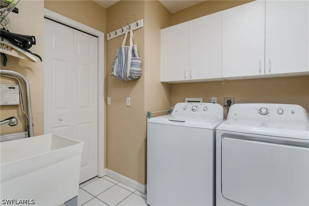 6570 Beach Resort Drive Naples FL 34114