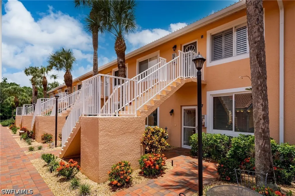 6570 Beach Resort Drive Naples FL 34114