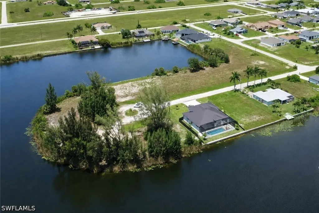 3016 NW 6th Terrace Cape Coral FL 33993