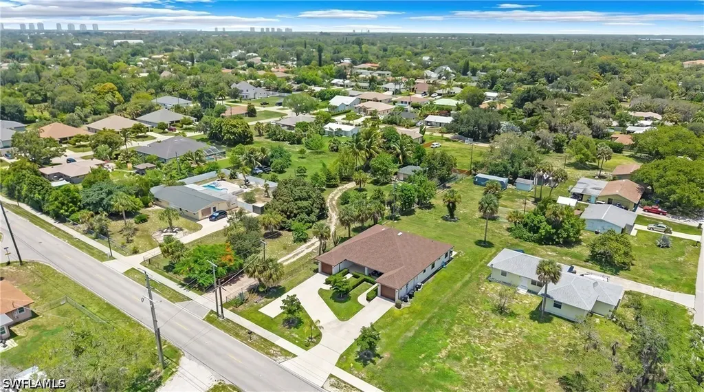 11251 Dean Street Bonita Springs FL 34135