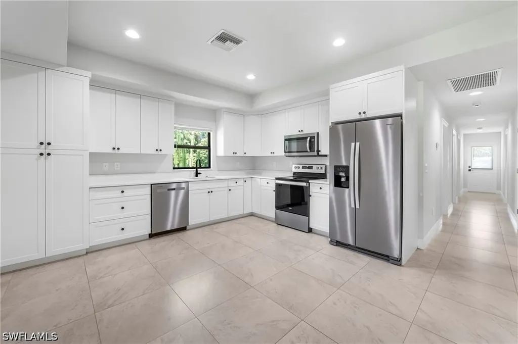 11251 Dean Street Bonita Springs FL 34135