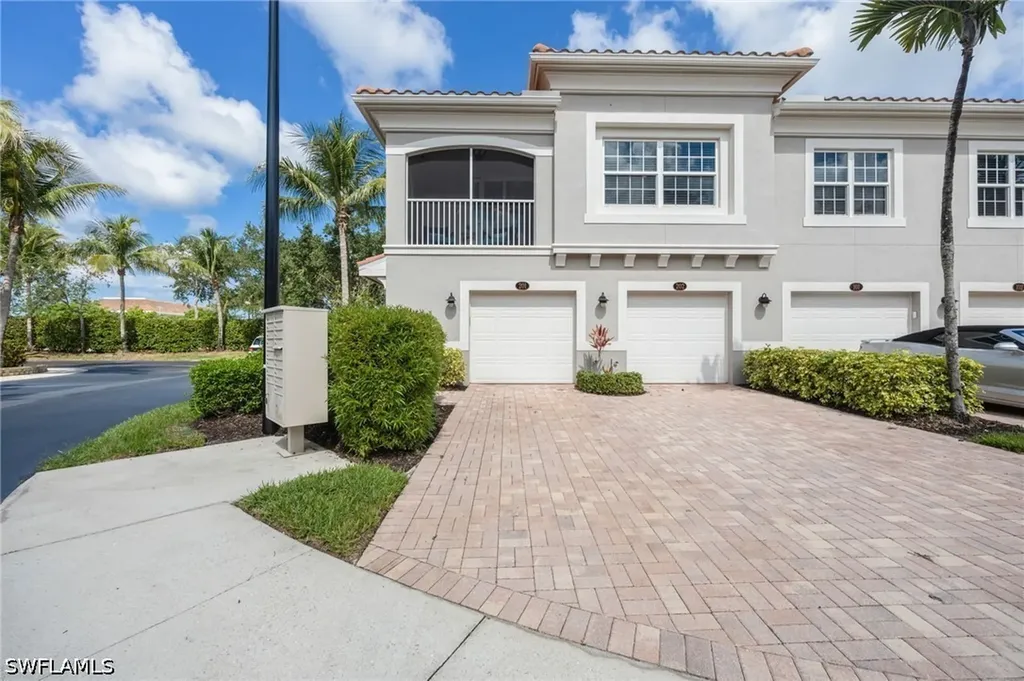 Estero FL, 8540 Violeta Street, Unit 201