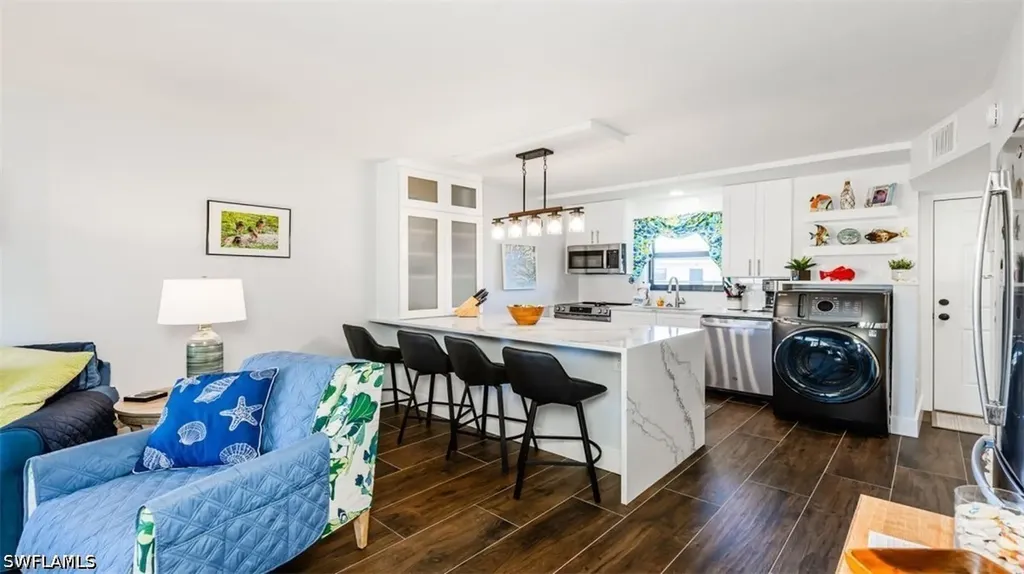1023 Anglers Cove Marco Island FL 34145