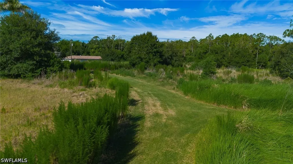 925 Purple Martin Drive Naples FL 34120