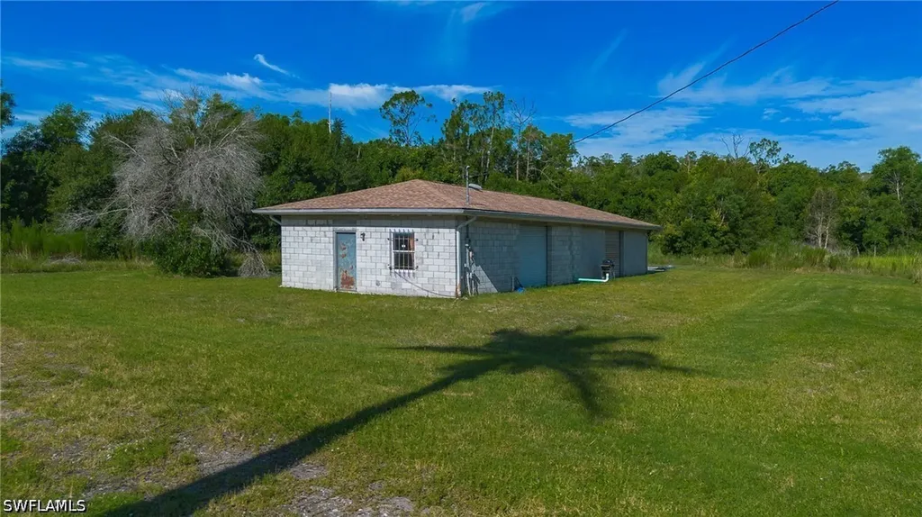 925 Purple Martin Drive Naples FL 34120