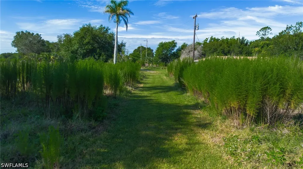 925 Purple Martin Drive Naples FL 34120