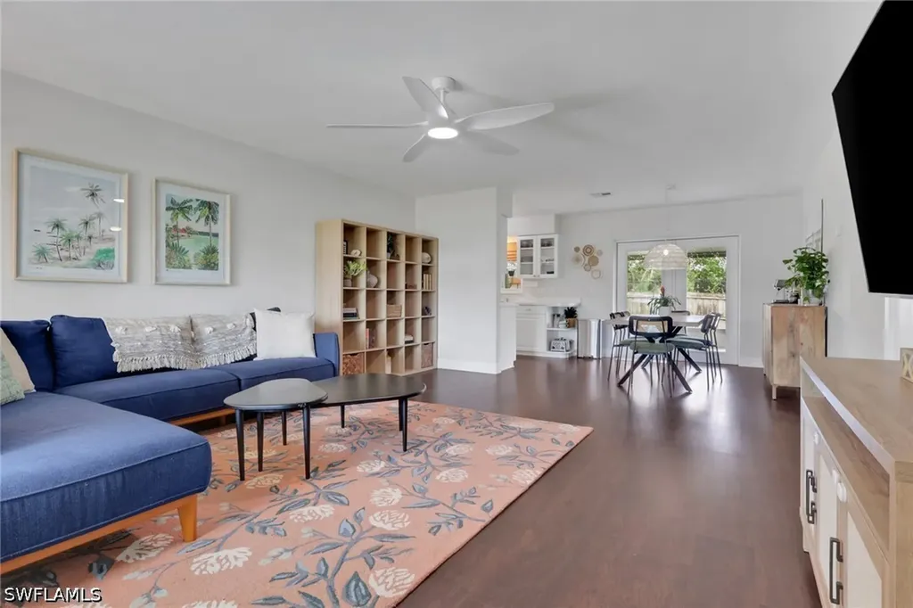 2593 Poinciana Street Naples FL 34105