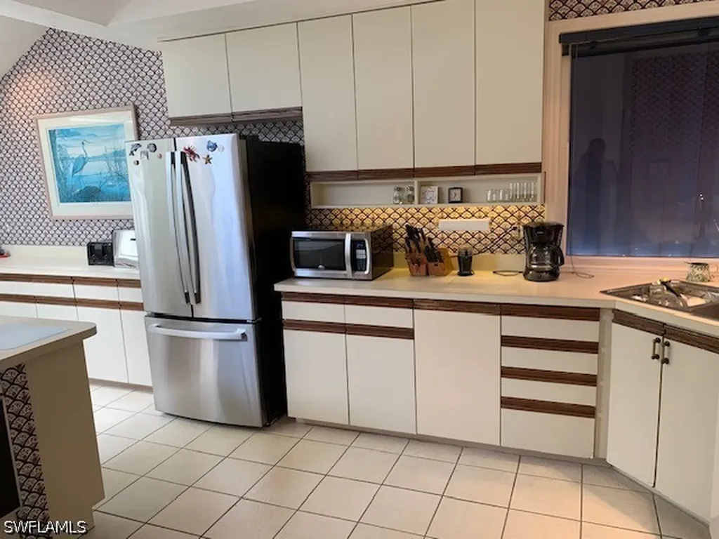 611 Bridgeway Lane Naples FL 34108