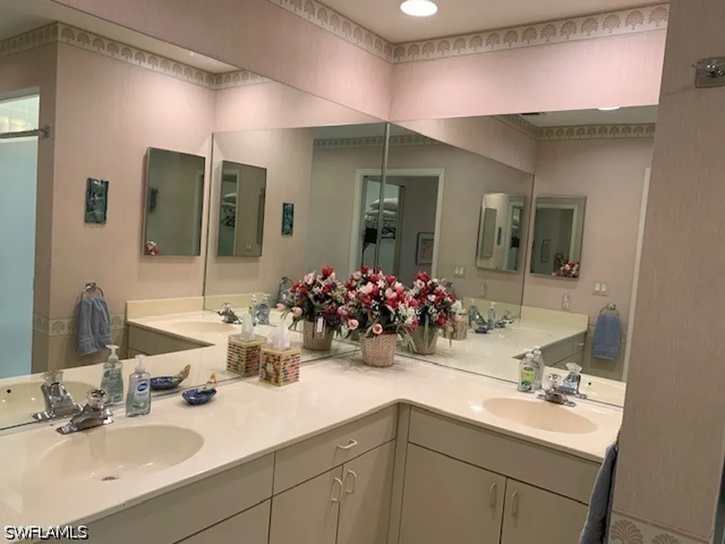 611 Bridgeway Lane Naples FL 34108