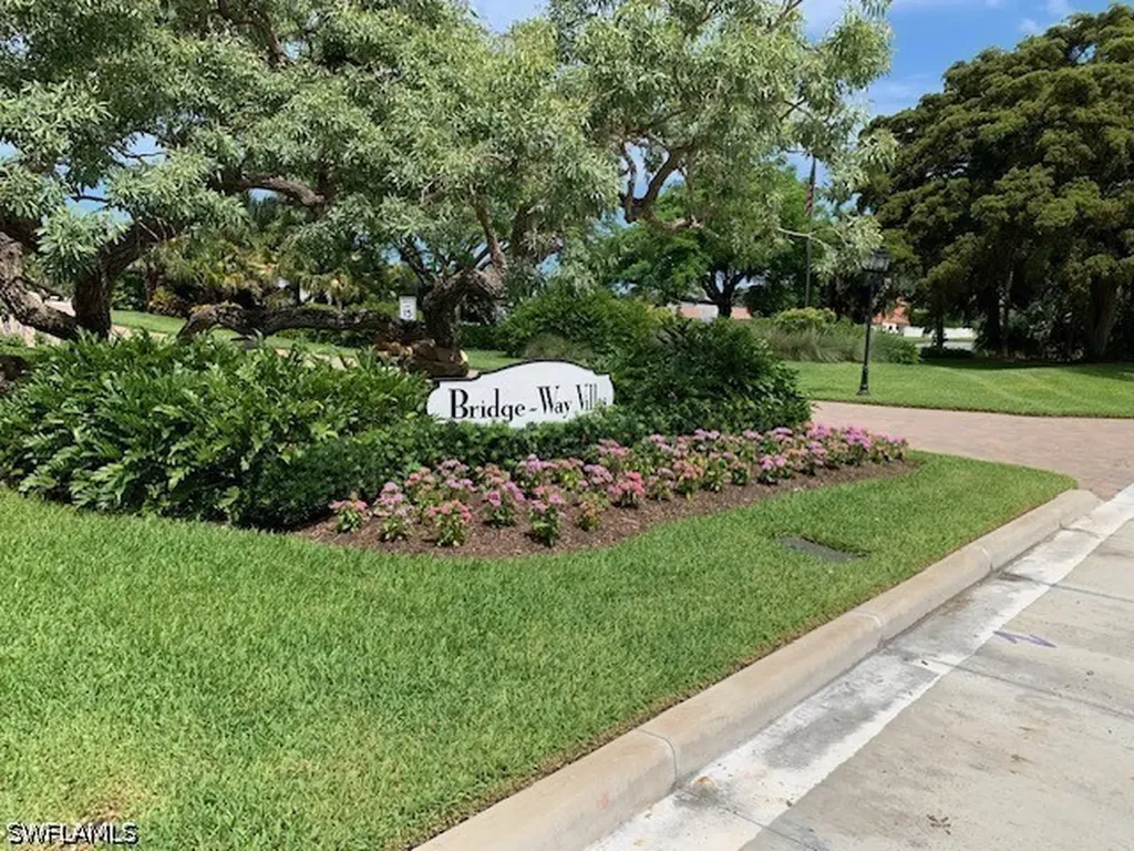 611 Bridgeway Lane Naples FL 34108