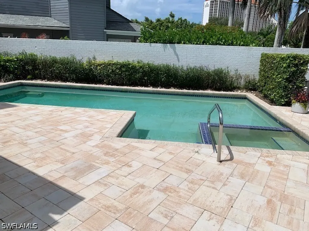 611 Bridgeway Lane Naples FL 34108