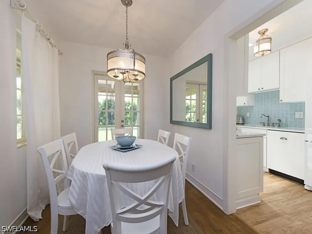116 3rd Street N Naples FL 34102