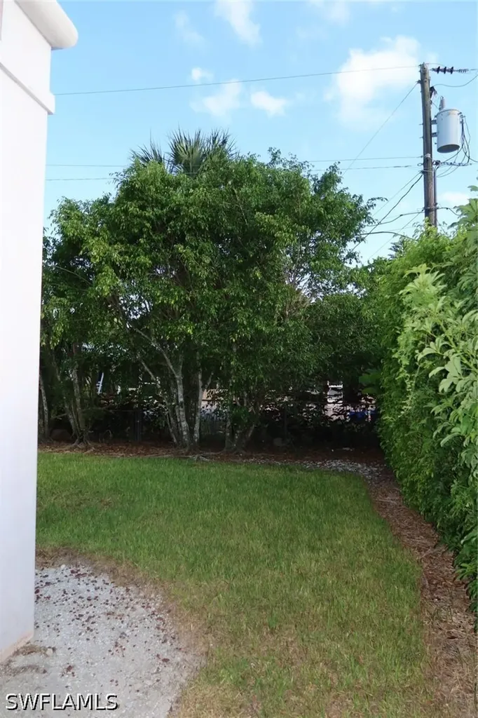 10996 Goodwin Street Bonita Springs FL 34135