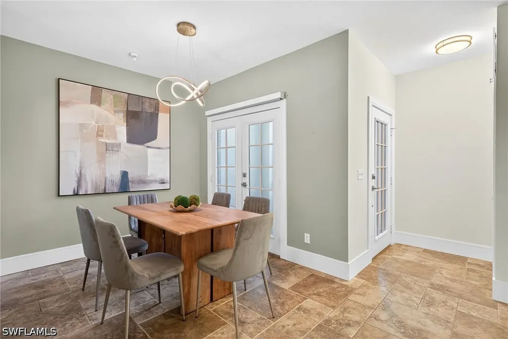 7100 Barrington Circle Naples FL 34108