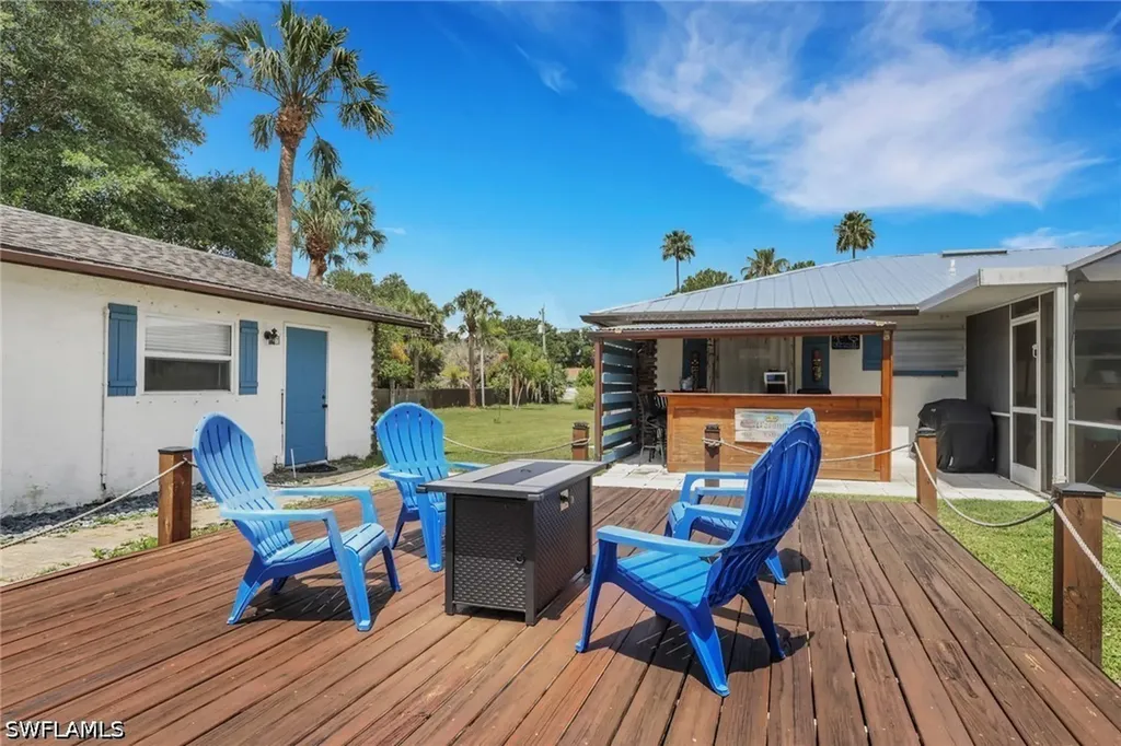 640 27th Street SW Naples FL 34117