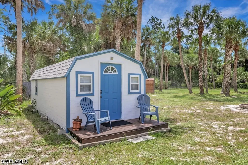 640 27th Street SW Naples FL 34117