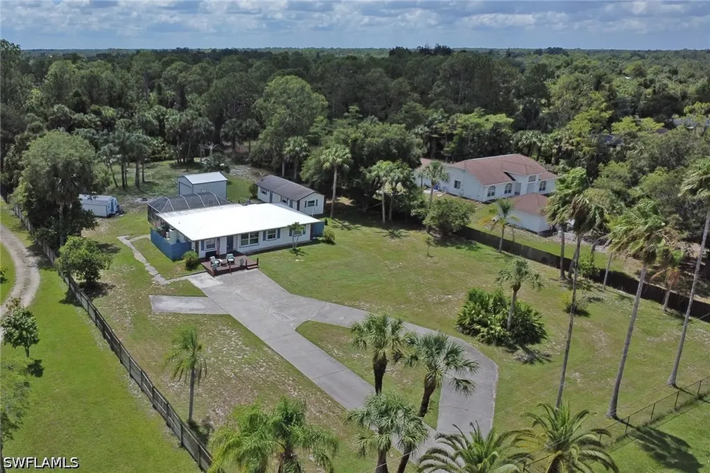640 27th Street SW Naples FL 34117