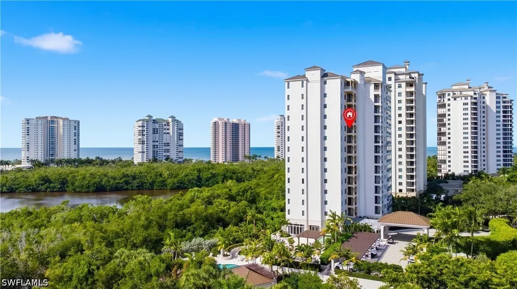 8990 Bay Colony Drive Naples FL 34108