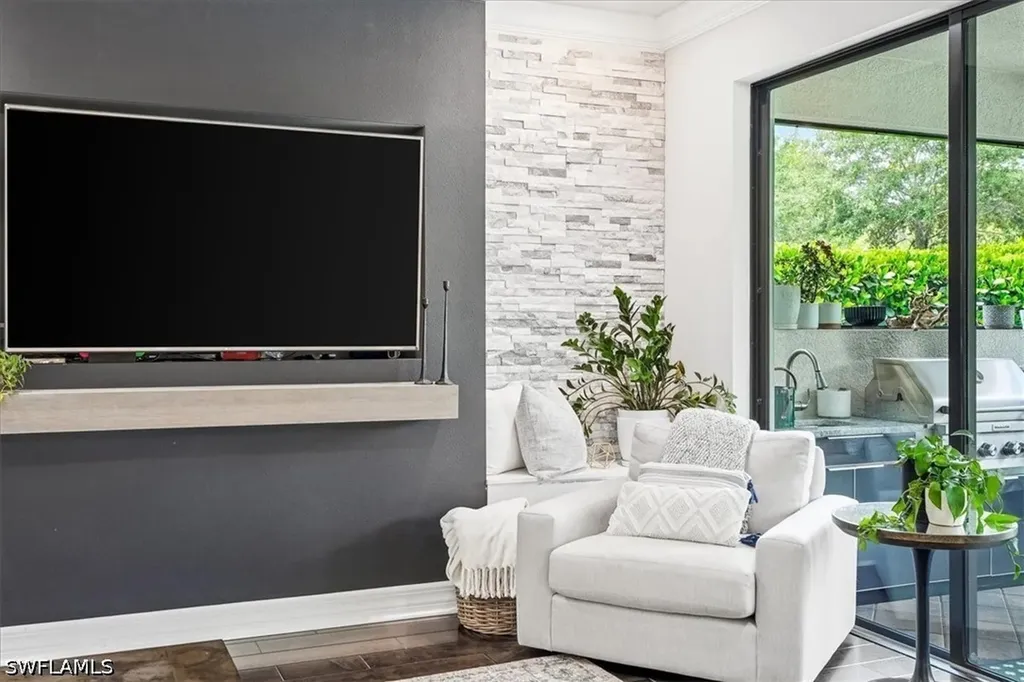 4432 Aurora Street Naples FL 34119