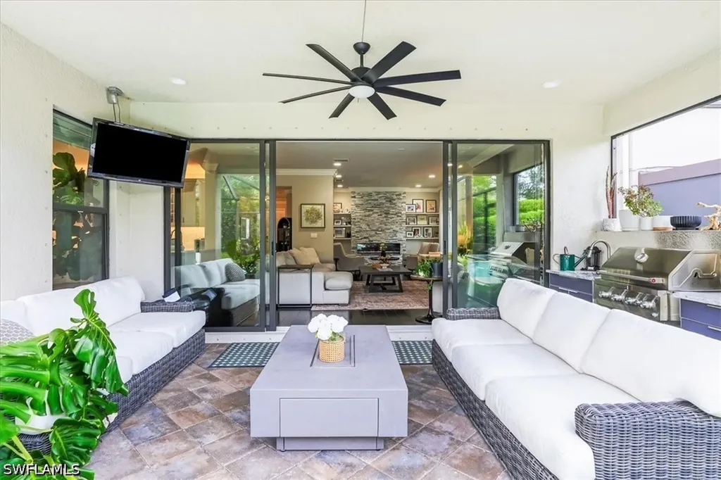 4432 Aurora Street Naples FL 34119