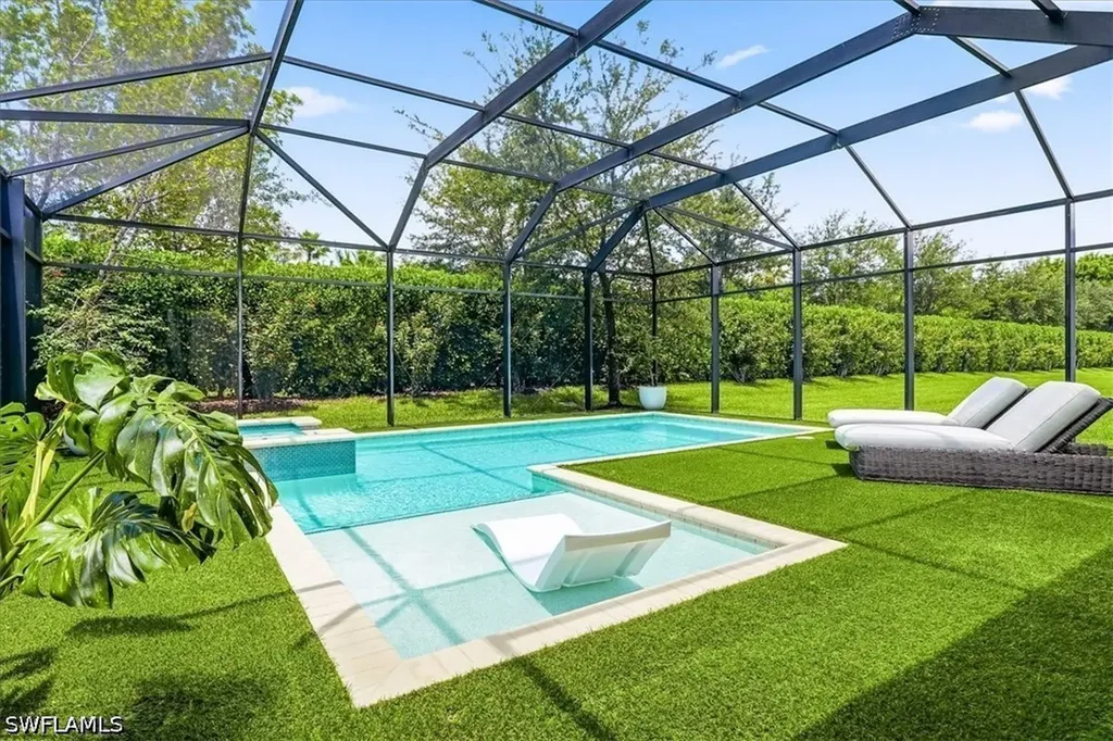 4432 Aurora Street Naples FL 34119