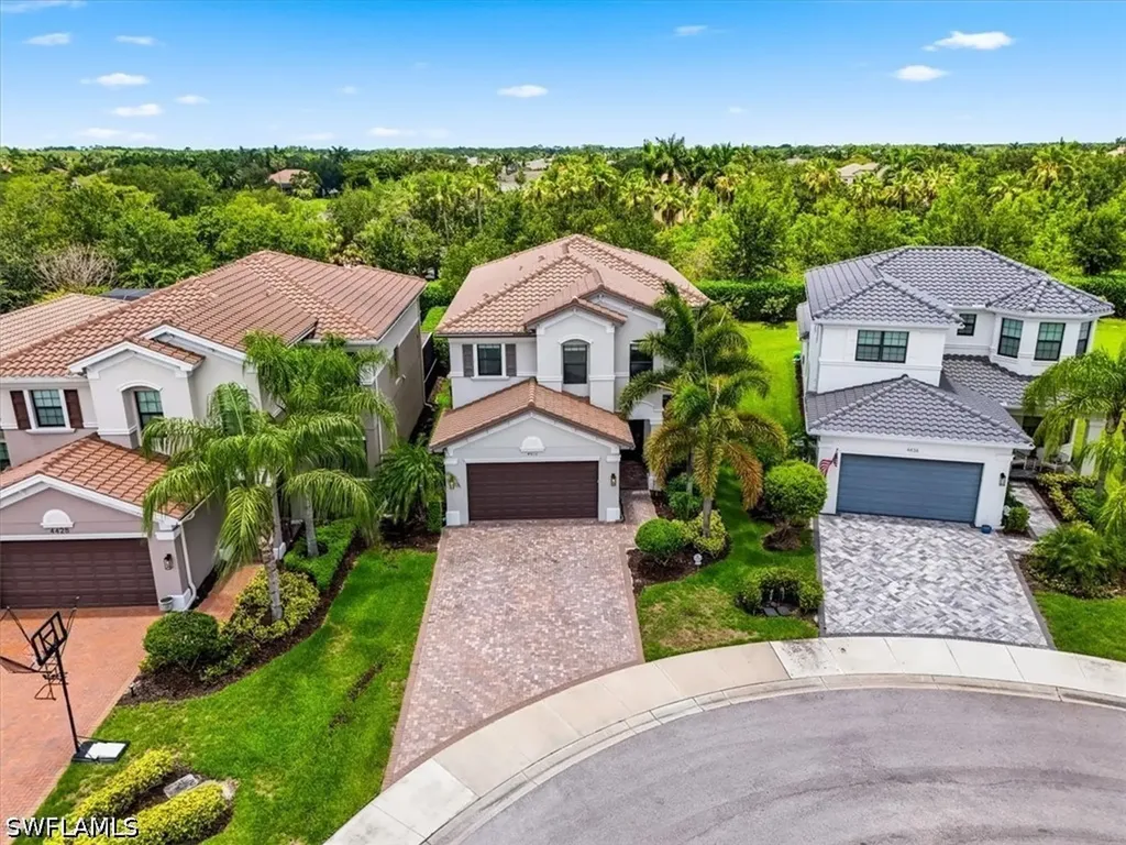 4432 Aurora Street Naples FL 34119