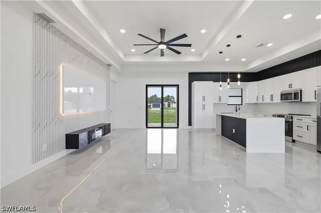 765 Chambers Street E Lehigh Acres FL 33974