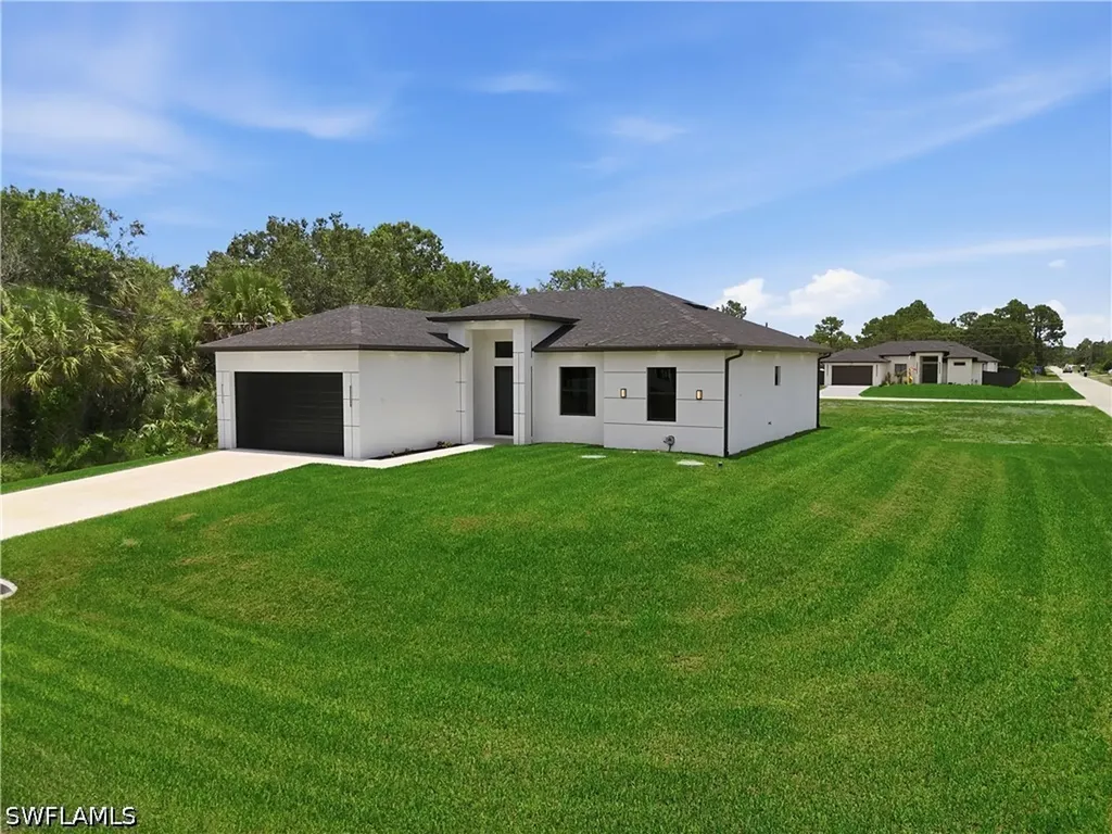 765 Chambers Street E Lehigh Acres FL 33974