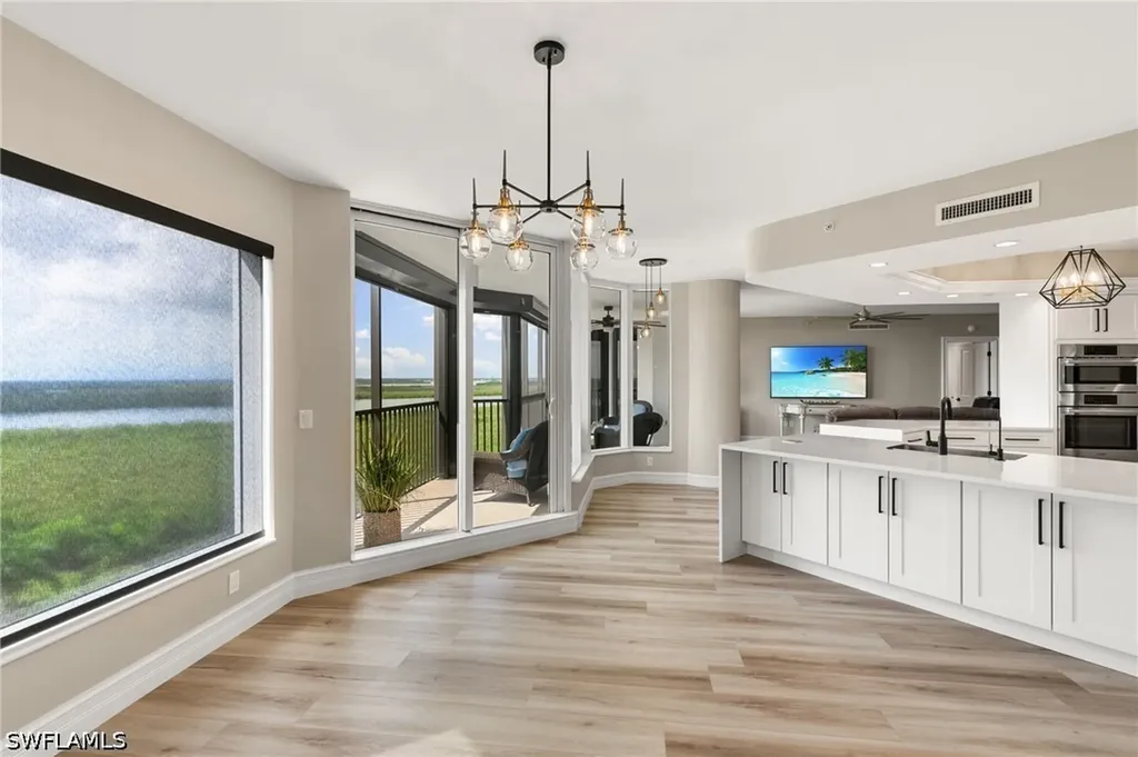 1060 Borghese Lane Naples FL 34114