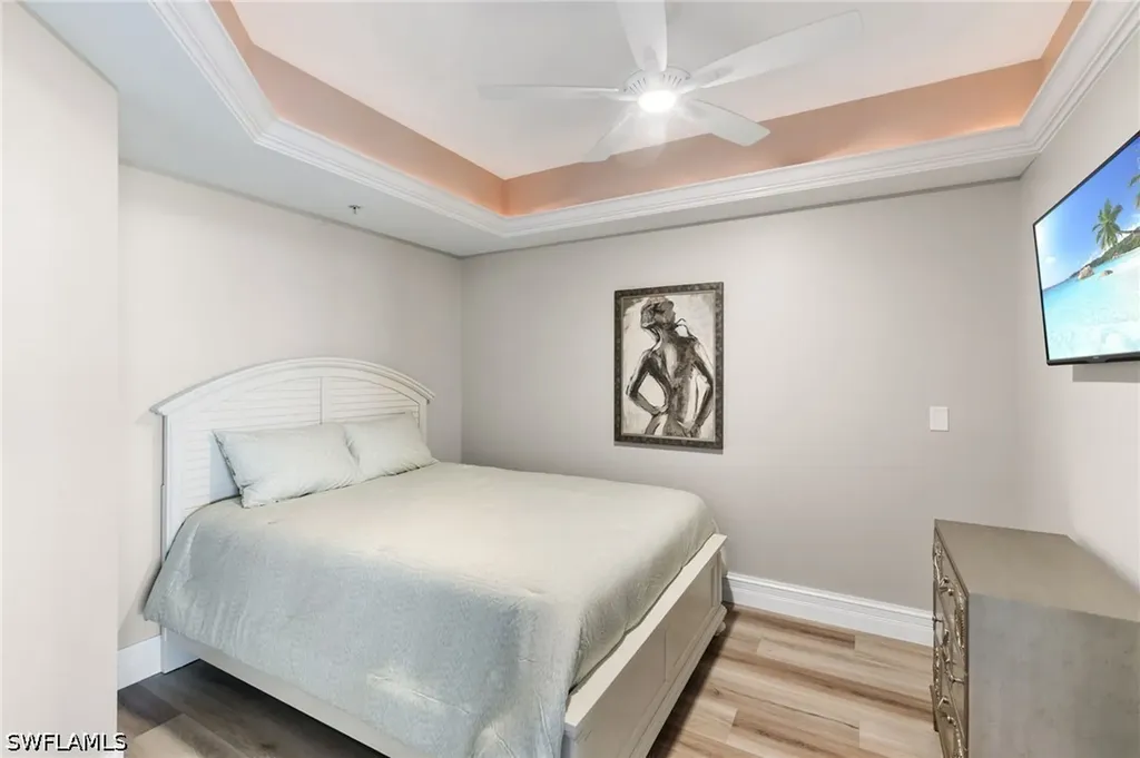 1060 Borghese Lane Naples FL 34114