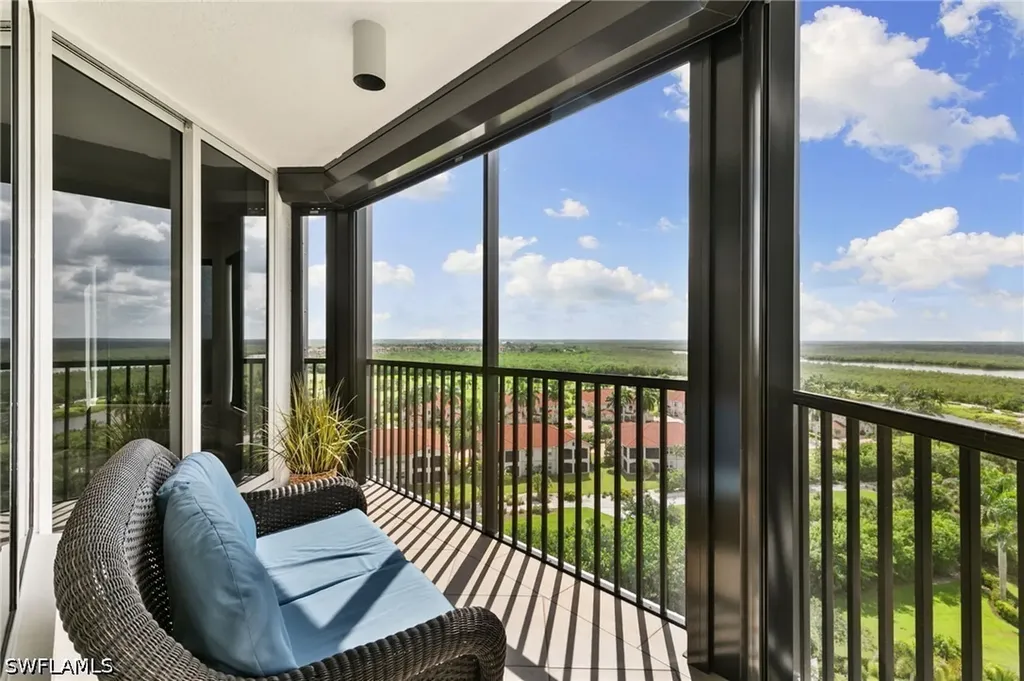 1060 Borghese Lane Naples FL 34114