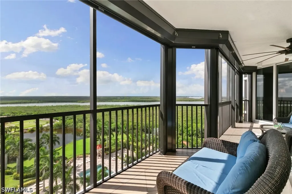 1060 Borghese Lane Naples FL 34114