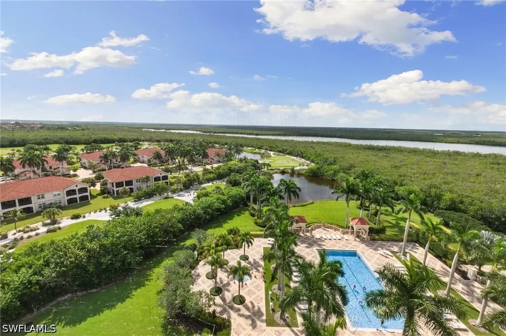 1060 Borghese Lane Naples FL 34114