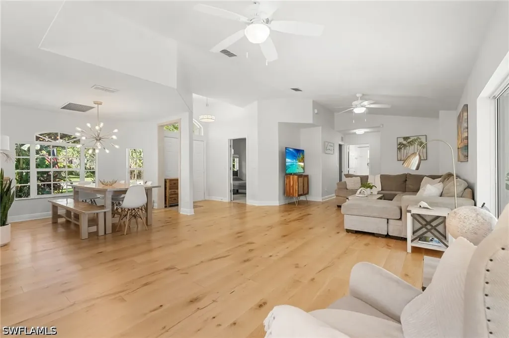 20 Heritage Way Naples FL 34110