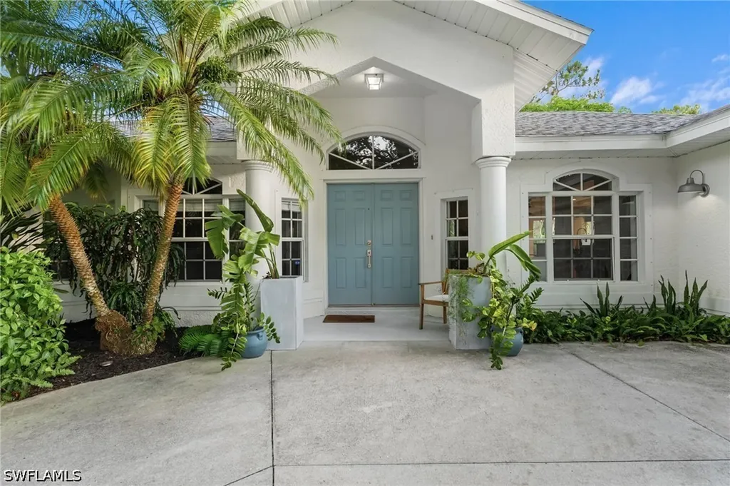 20 Heritage Way Naples FL 34110