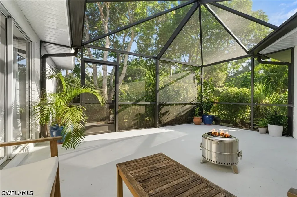 20 Heritage Way Naples FL 34110
