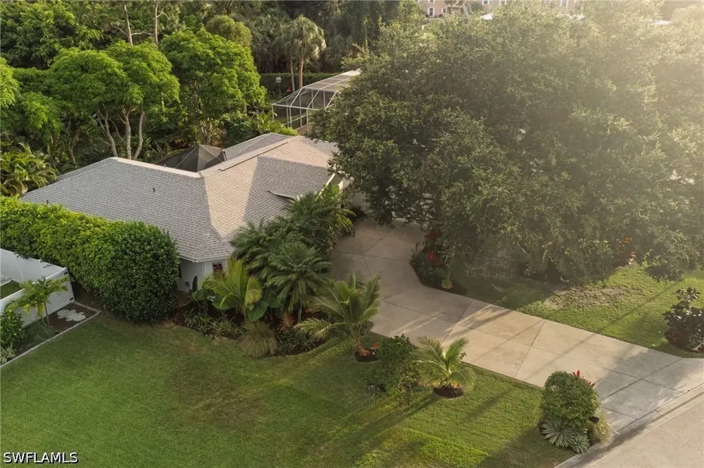 20 Heritage Way Naples FL 34110
