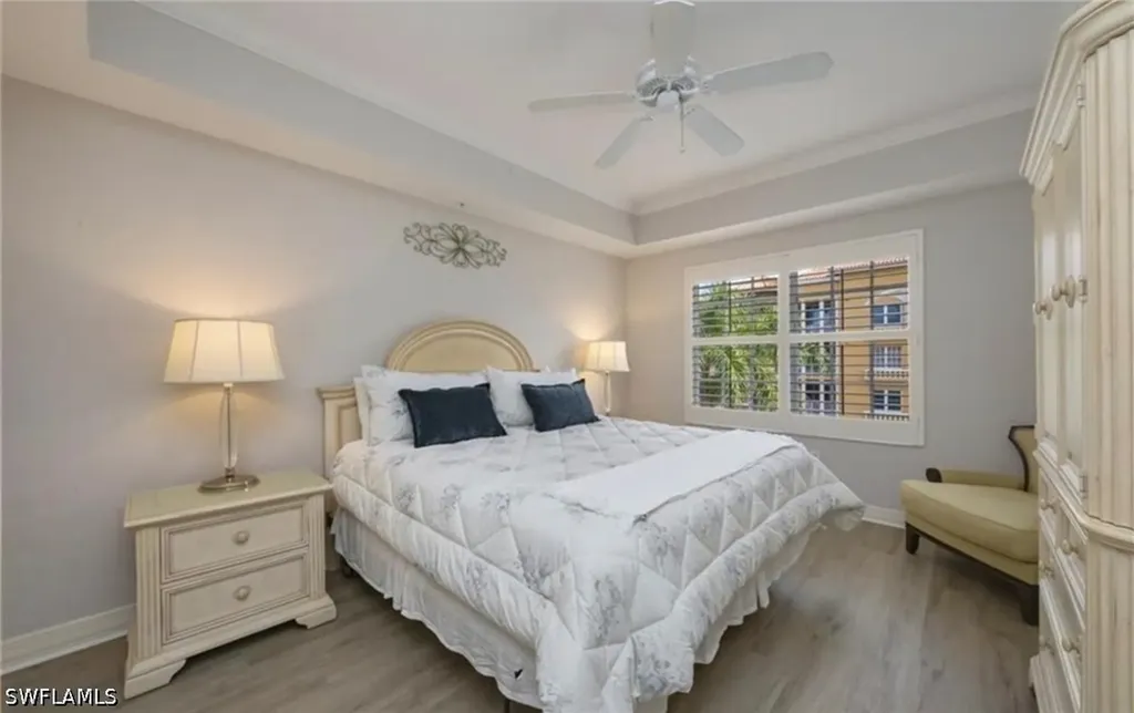 410 Bayfront Place Naples FL 34102