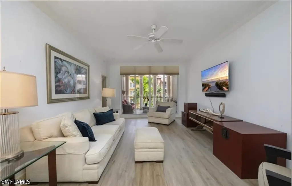 410 Bayfront Place Naples FL 34102