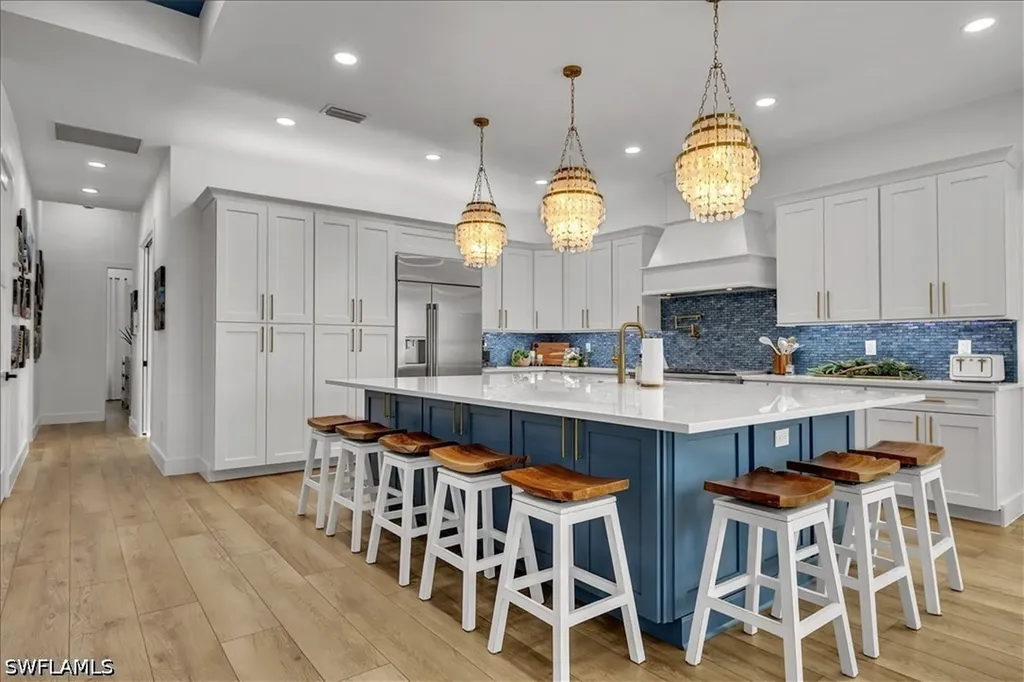 1187 22nd Avenue N Naples FL 34103