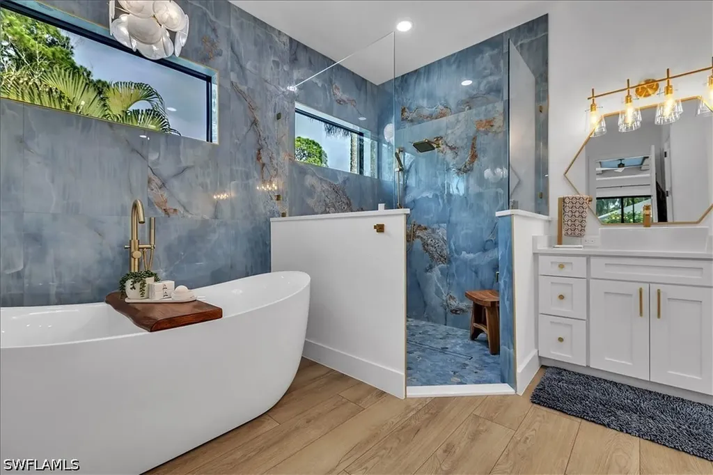 1187 22nd Avenue N Naples FL 34103