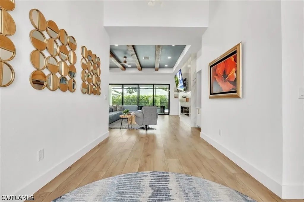 1187 22nd Avenue N Naples FL 34103
